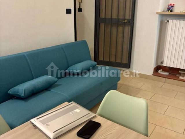 Trilocale via Lessolo 18, Vanchiglietta, Torino