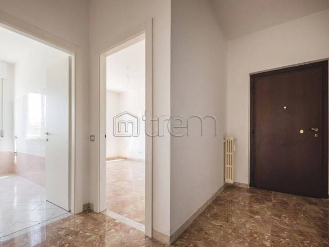 Trilocale via Pagliera, Centro, Lainate