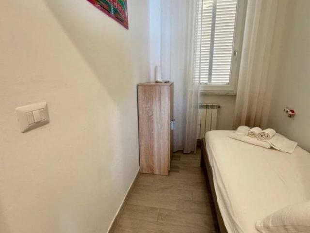 Trilocale via Padre Semeria 12, Ospedaletti