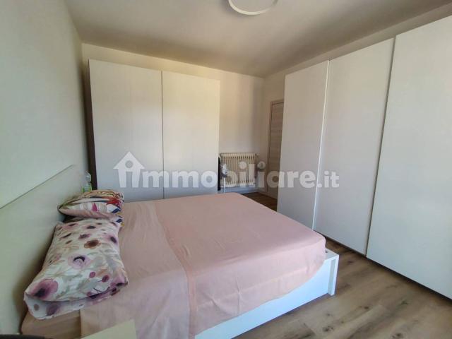 Trilocale via Piave 3, Villongo