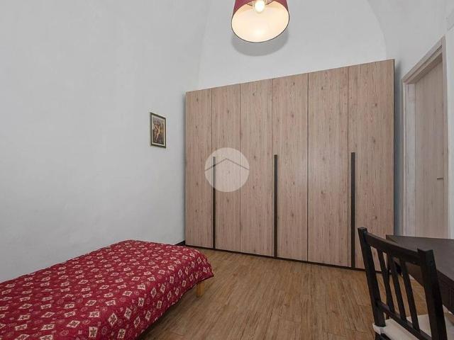 Trilocale via Pollenzo 28, Centro, Bra