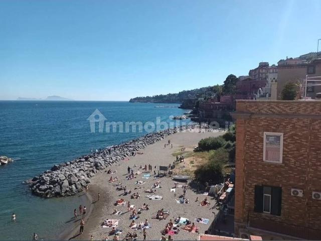 Trilocale via Posillipo, Posillipo, Napoli
