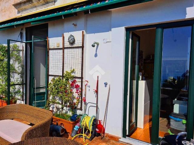Trilocale via primo turino, Raito, Vietri sul Mare