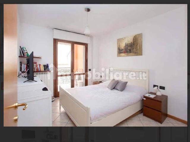 Trilocale via Privata Colico, Bovisa, Milano