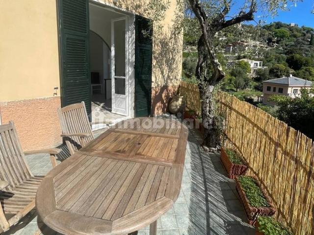 Trilocale via Privata Bertullo 4, San Michele di Pagana, Rapallo