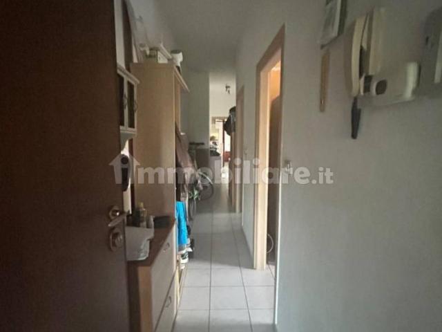 Trilocale via Roma 104, Bardello con Malgesso e Bregano