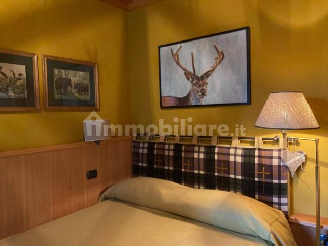 Trilocale via Roma 39, Centro, Bormio