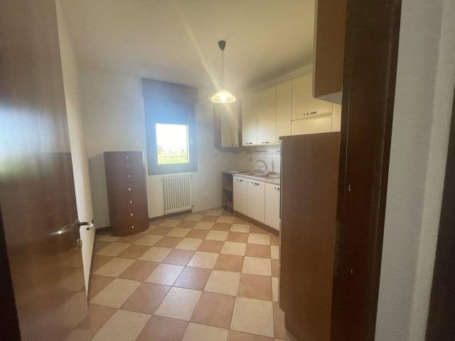 Trilocale via roma, Centro, Brugine