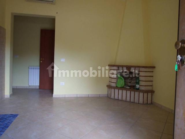 Trilocale via Roma, Centro, Castel Sant'Elia