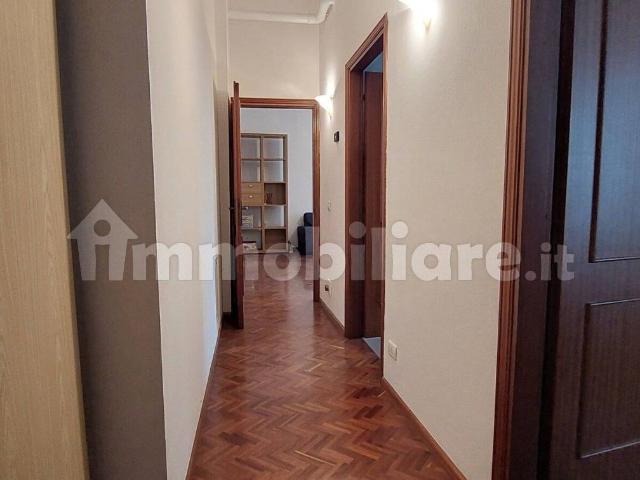 Trilocale via Roma, Centro Storico, Reggio Emilia