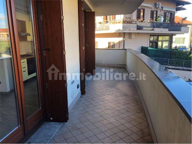 Trilocale via Roma, Centro, Vergiate