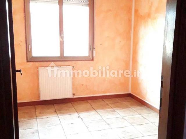 Trilocale via Salaparuta, Fontana Candida, Roma