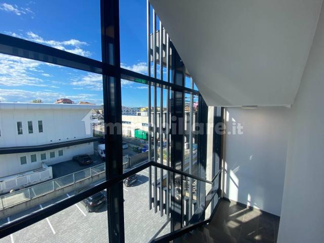 Trilocale via Salara Vecchia 14, Tiburtina, Pescara