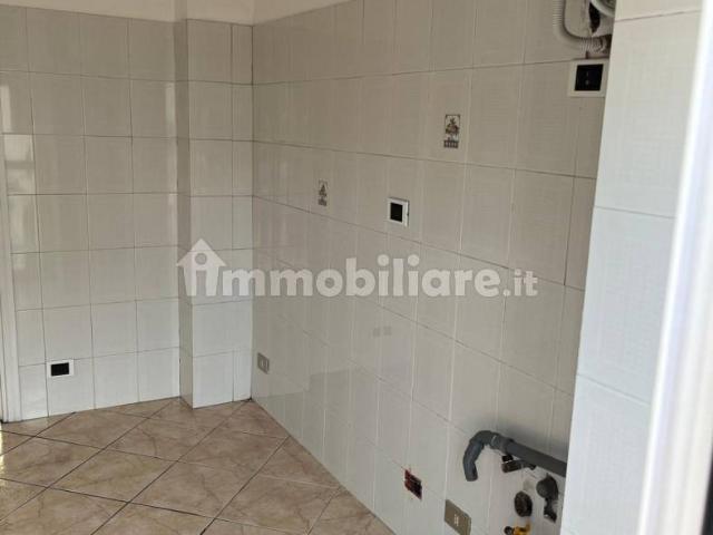 Trilocale via Salvo D'Acquisto 2, Centro, Pandino