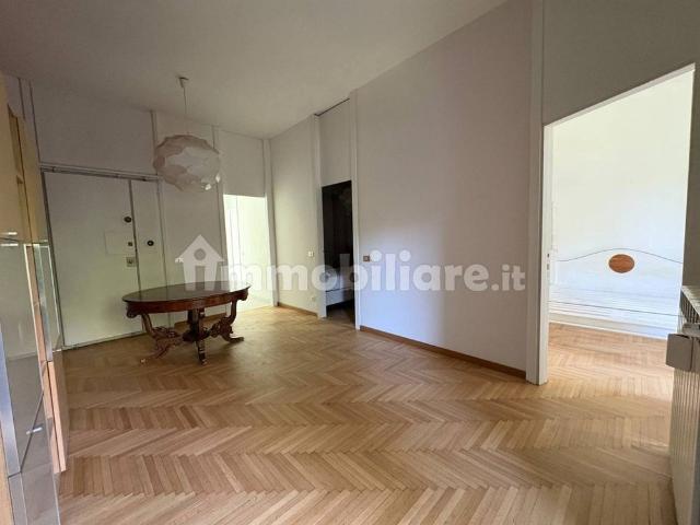Trilocale via San Vittore 7, San Vittore, Milano