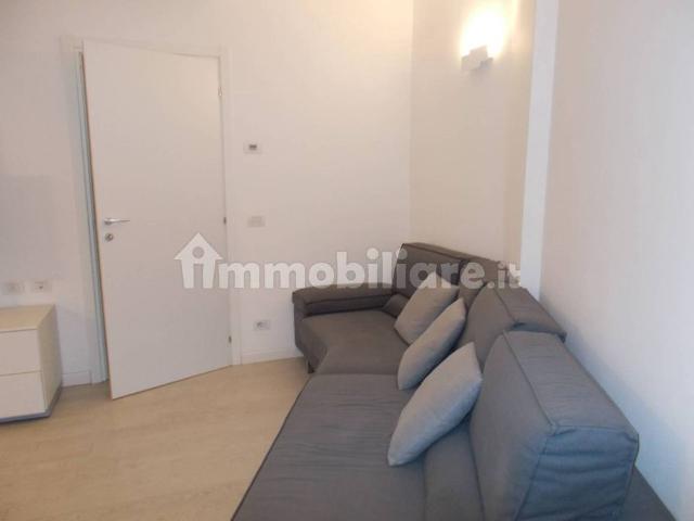 Trilocale via San Benedetto, Centro Interno Ferrovia, Rapallo