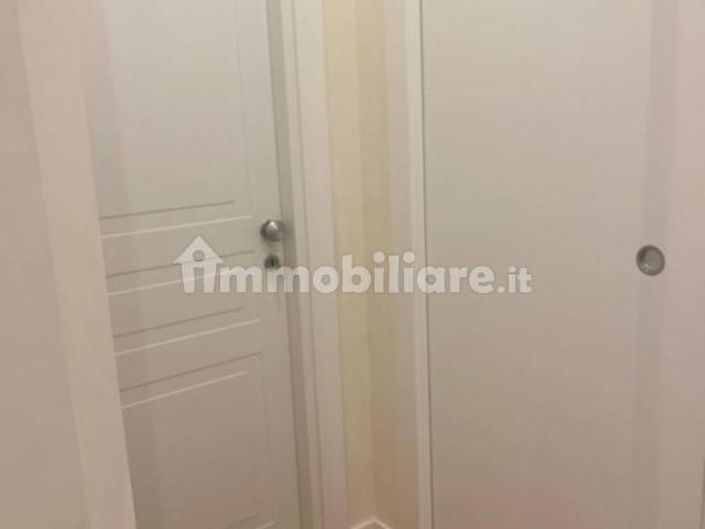 Trilocale via San Bertario 28, Centro, Cassino