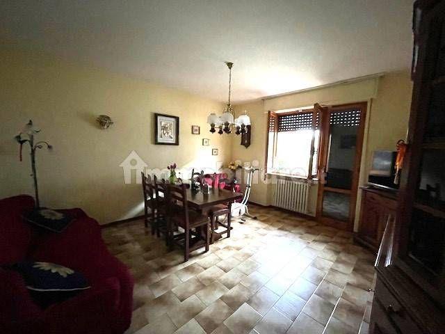 Trilocale via San Biagio 12BIS, Cerbara, Città di Castello