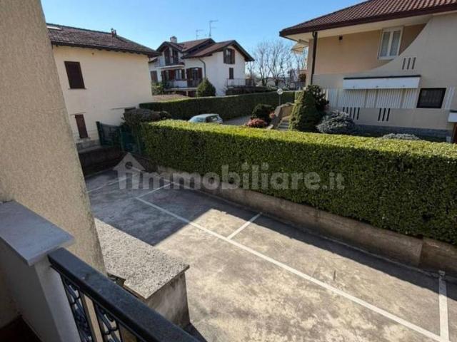 Trilocale via San Carlo 6, Lissago Calcinate, Varese