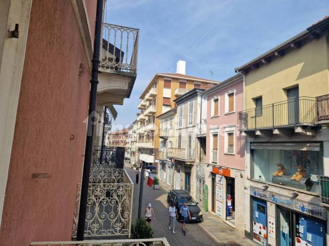 Trilocale via San Francesco d'Assisi 7, Settimo Torinese
