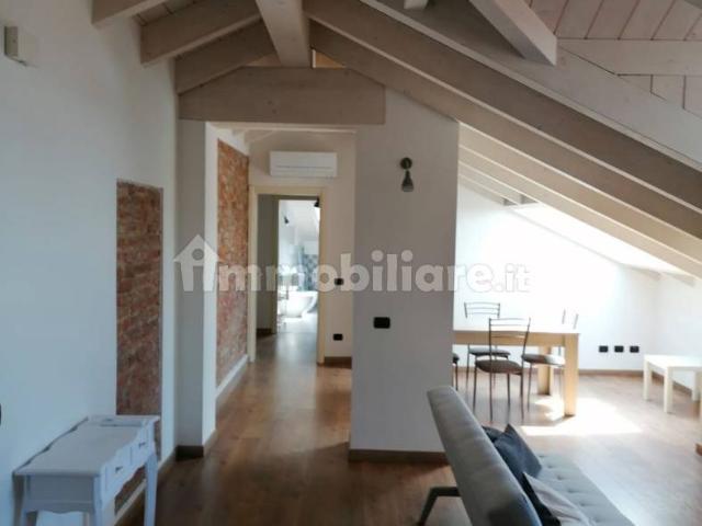 Trilocale via San Giacomo della Vittoria 64, Centro, Alessandria