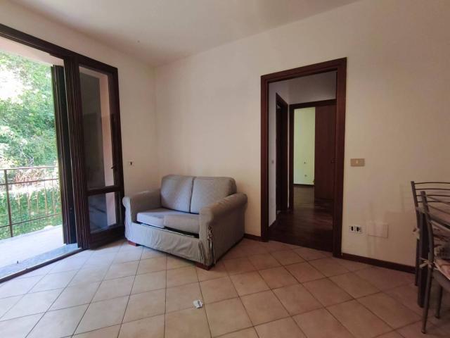 Trilocale via San Giacomo 20, Centro, Loiano