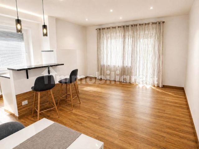 Trilocale via San Godenzo 106, Cassia San Godenzo, Roma