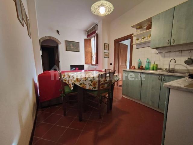 Trilocale via San Lorenzo, 29, San Francesco, Pisa
