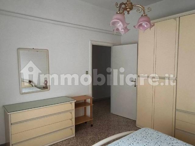 Trilocale via San Lorenzo 20, Centro, Cava de' Tirreni
