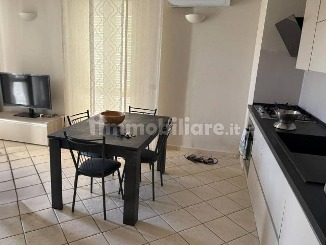 Trilocale via San Michele Arcangelo 36, Lido di Camaiore, Camaiore