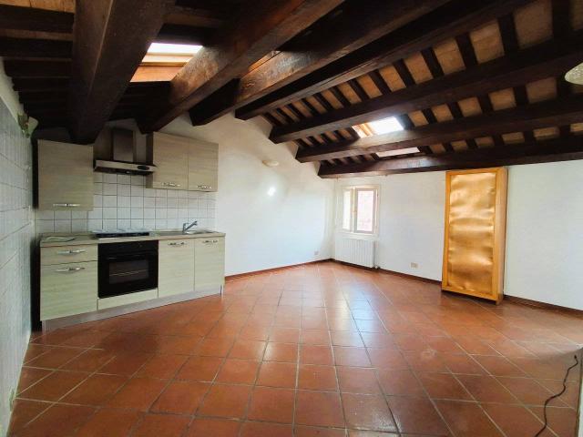 Trilocale via san rocco, Centro Storico, Este