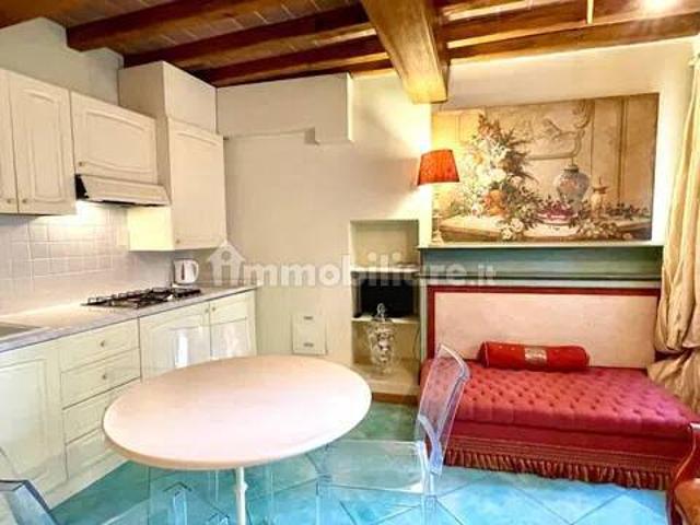 Trilocale via San Stagi, 9, Centro, Forte dei Marmi
