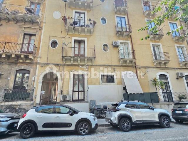 Trilocale via Santa Maddalena 14, Centro Storico, Catania