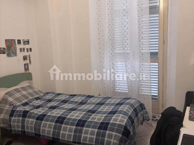Trilocale via Santa Giulia 57, Vanchiglia, Torino