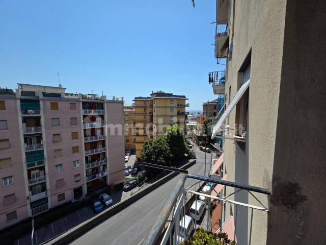 Trilocale via Sant'Alberto 12, Sestri Ponente, Genova