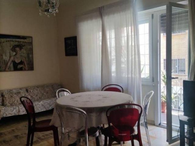 Trilocale via Seneca, Balduina, Roma