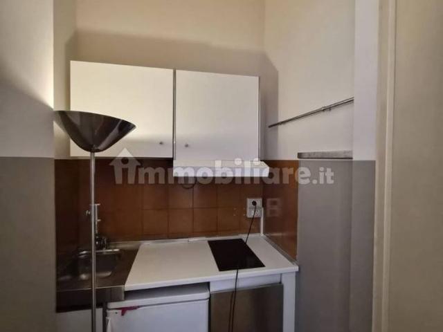 Trilocale via Silvio Pellico 29, San Salvario Baretti, Torino