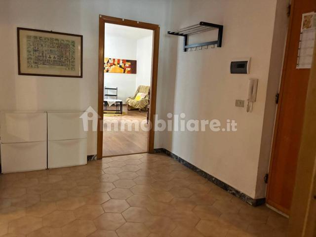 Trilocale via Teresio Mario Canepari, Rivarolo, Genova