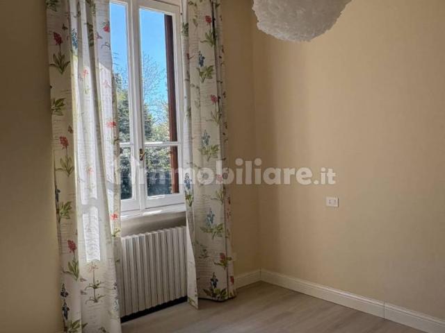 Trilocale via Ticino 15, Velate Avigno, Varese