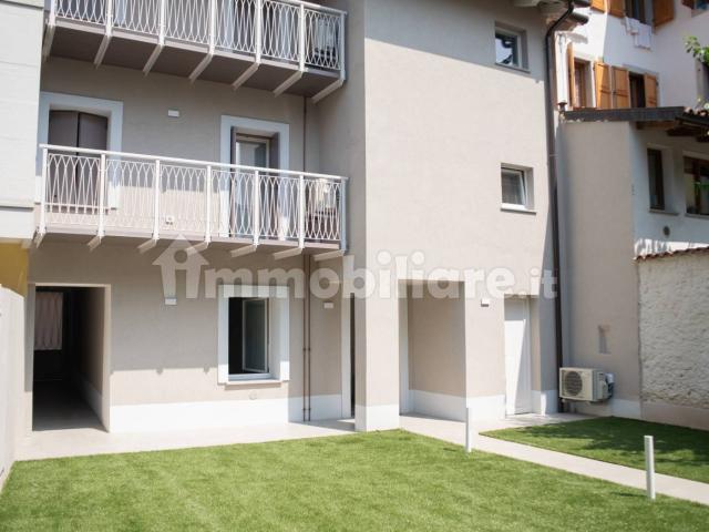Trilocale via Tiberio Deciani 34, Gemona Deciani, Udine