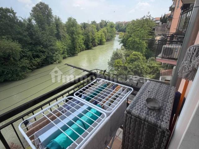Trilocale via Tombetta 111, Borgo Roma, Verona