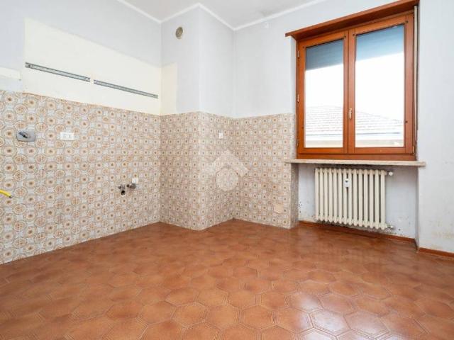 Trilocale via Torino 41, Centro, Caselle Torinese