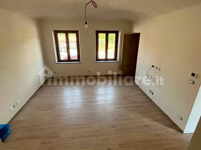 Trilocale via Torino 58, Centro, Sant'Ambrogio di Torino