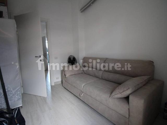 Trilocale via Torino, Centro, Arona