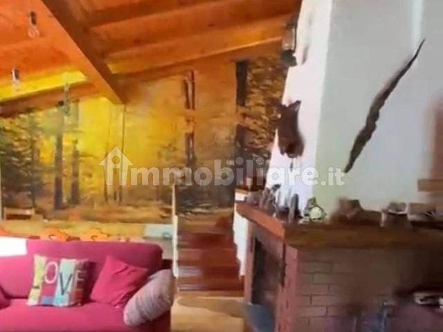 Trilocale via Trento 4, Villa Dalegno, Temù