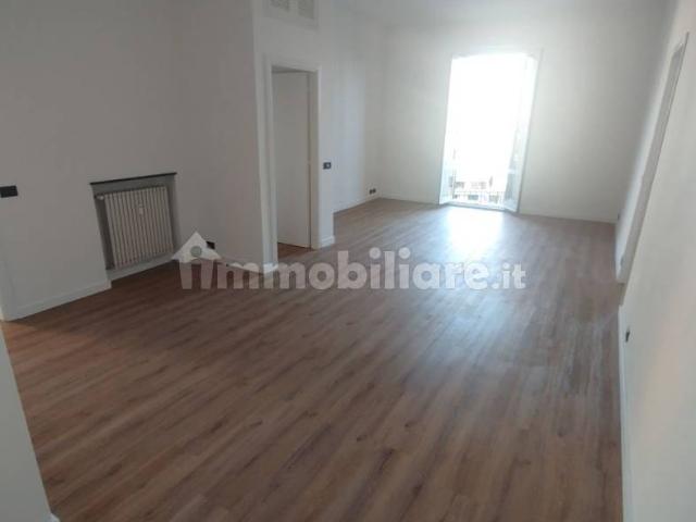 Trilocale via Trento 7, Albaro, Genova