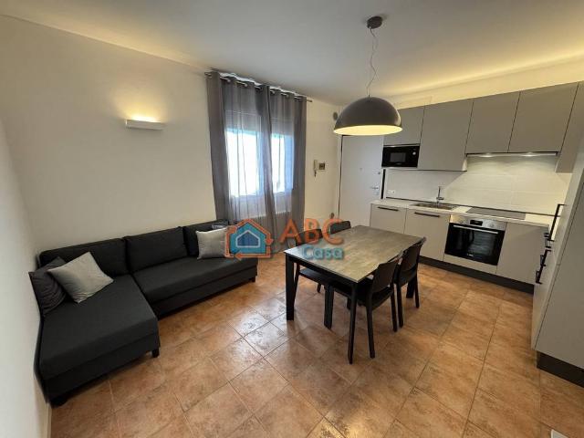 Trilocale via Treviso, Centro, Creazzo