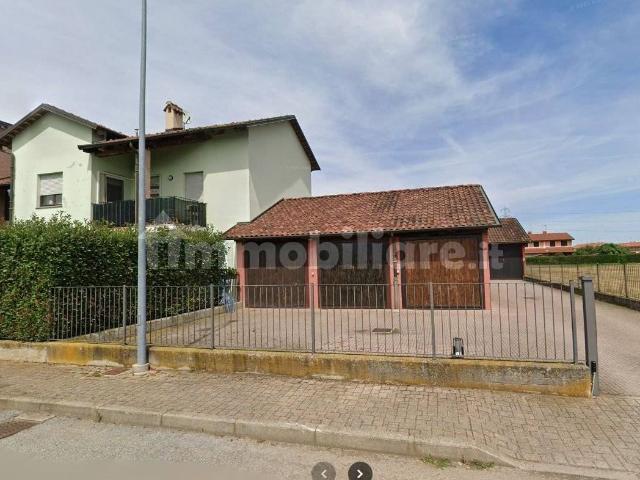 Trilocale via Trinità 47, Centro, Bene Vagienna