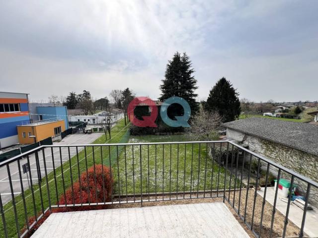Trilocale via Udine 58, Centro, Martignacco
