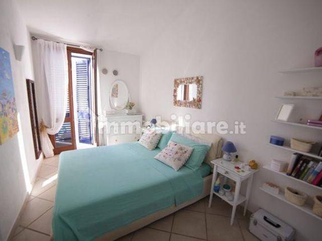 Trilocale via Umberto I 52, Centro, Santa Teresa Gallura